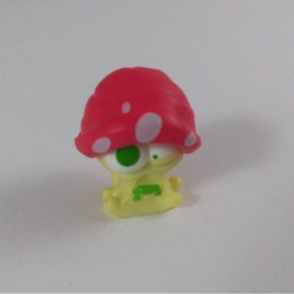 Spin Master Flush Force Mean Greens Series 1 Flushies Mushagloom